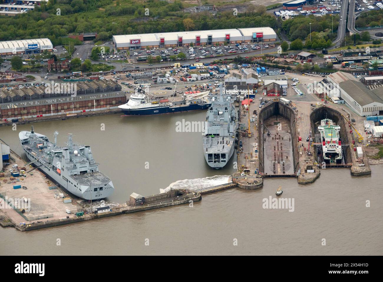 Photographie aérienne du chantier naval Carmel Laird, Birkenhead, Merseyside, nord-ouest de l'Angleterre, Royaume-Uni Banque D'Images