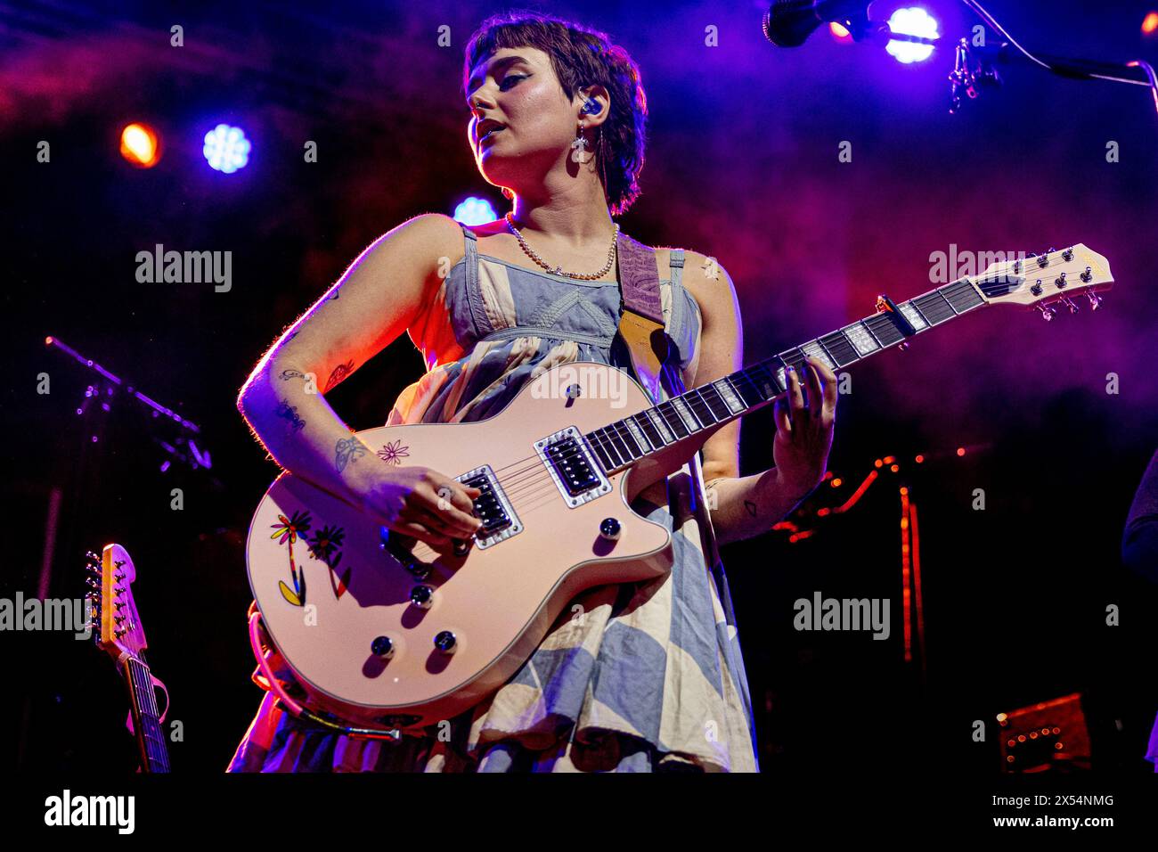 Italie 6 mai 2024 NewDad live à la fabrique Milan © Andrea Ripamonti / Alamy Banque D'Images