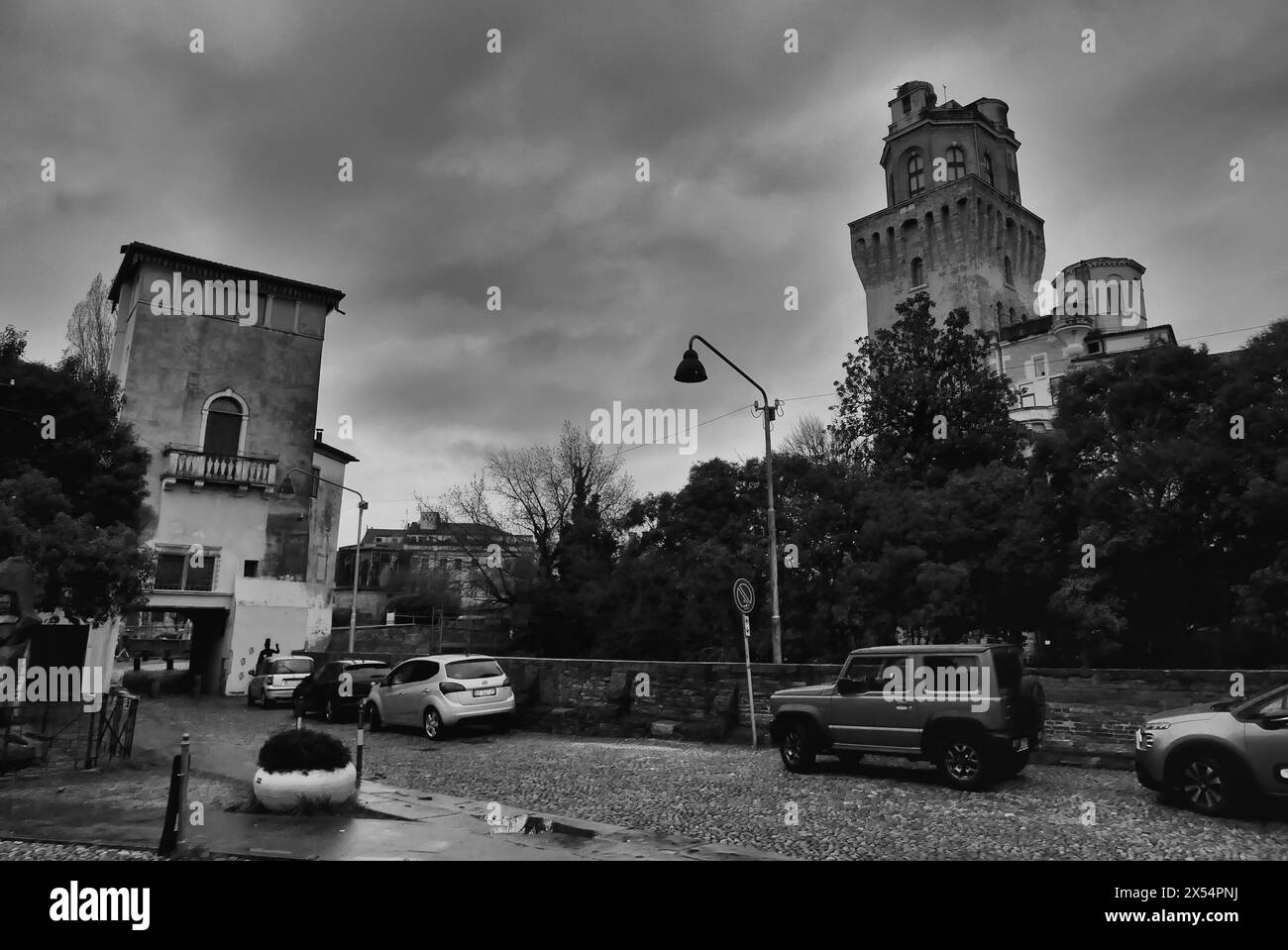 PADOUE, ITALIE- 2 MARS 2024 : Observatoire astronomique Galilée historique la Tour Specola Banque D'Images