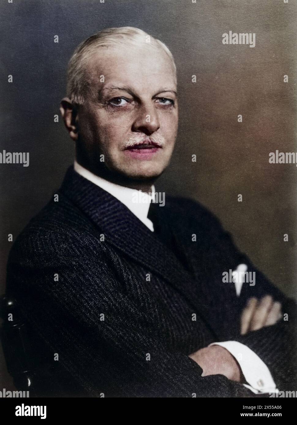Cuno, Wilhelm, 2.7.1876 - 3,1.1933, commerçant et homme politique allemand, portrait, DROITS-SUPPLÉMENTAIRES-AUTORISATION-INFO-NON-DISPONIBLE Banque D'Images