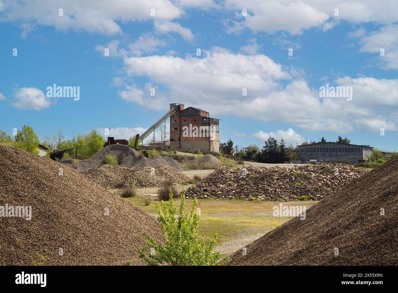 Équipement de mine d'or vintage dans la carrière Banque D'Images