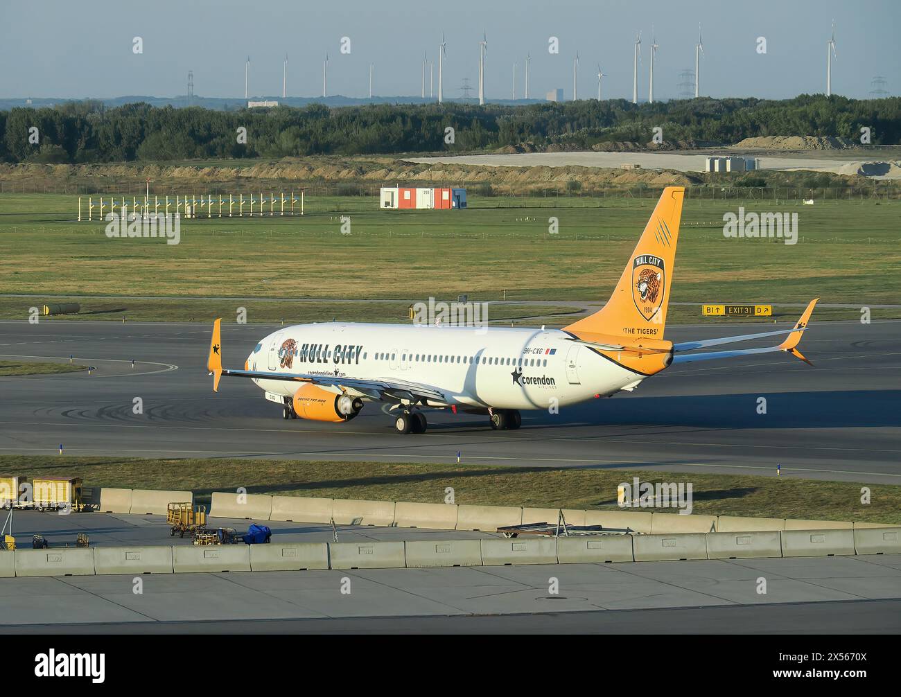 Corendon Airlines (est une compagnie aérienne turque de loisirs dont le siège est à Antalya), Boeing 737-800, aéroport international de Vienne Banque D'Images