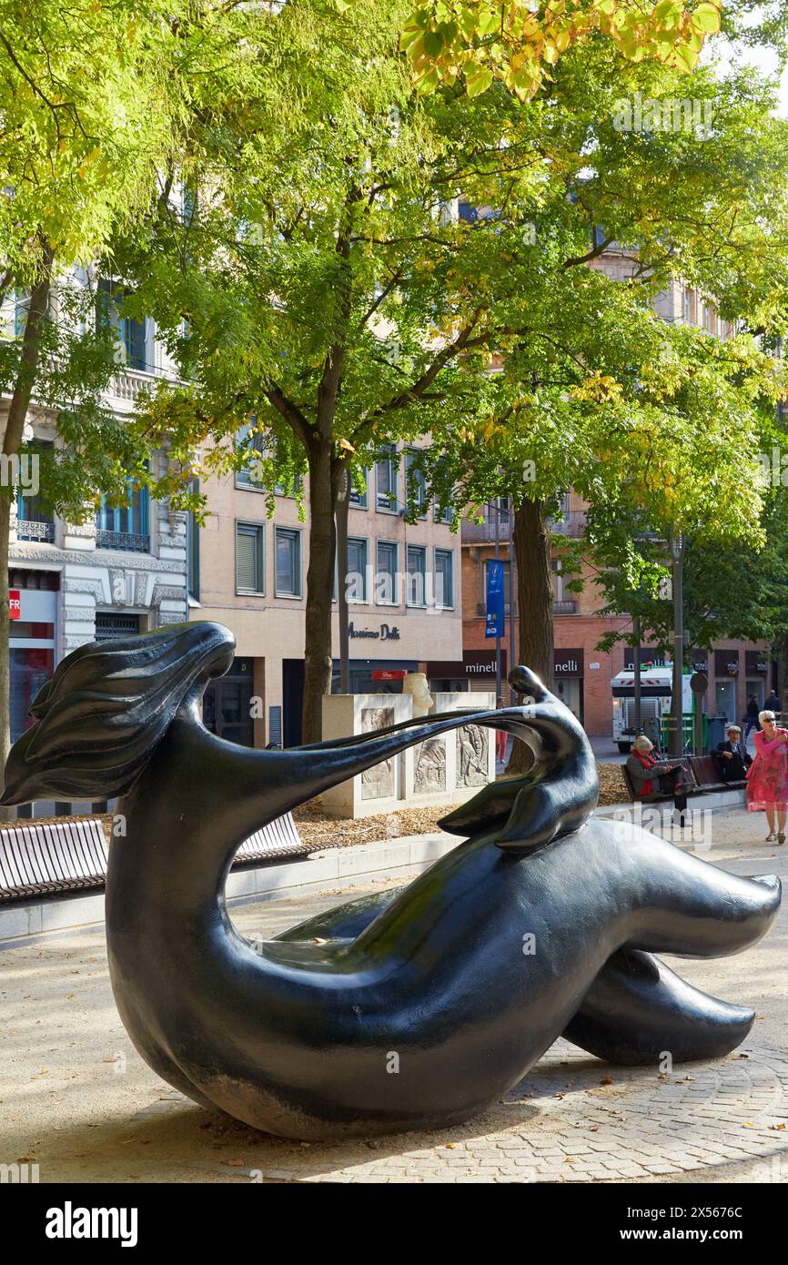 'Une femme et un enfant" par Jean-Louis Toutain, Place Charles de Gaulle, Toulouse, Haute Garonne, Midi-Pyrénées, France Banque D'Images