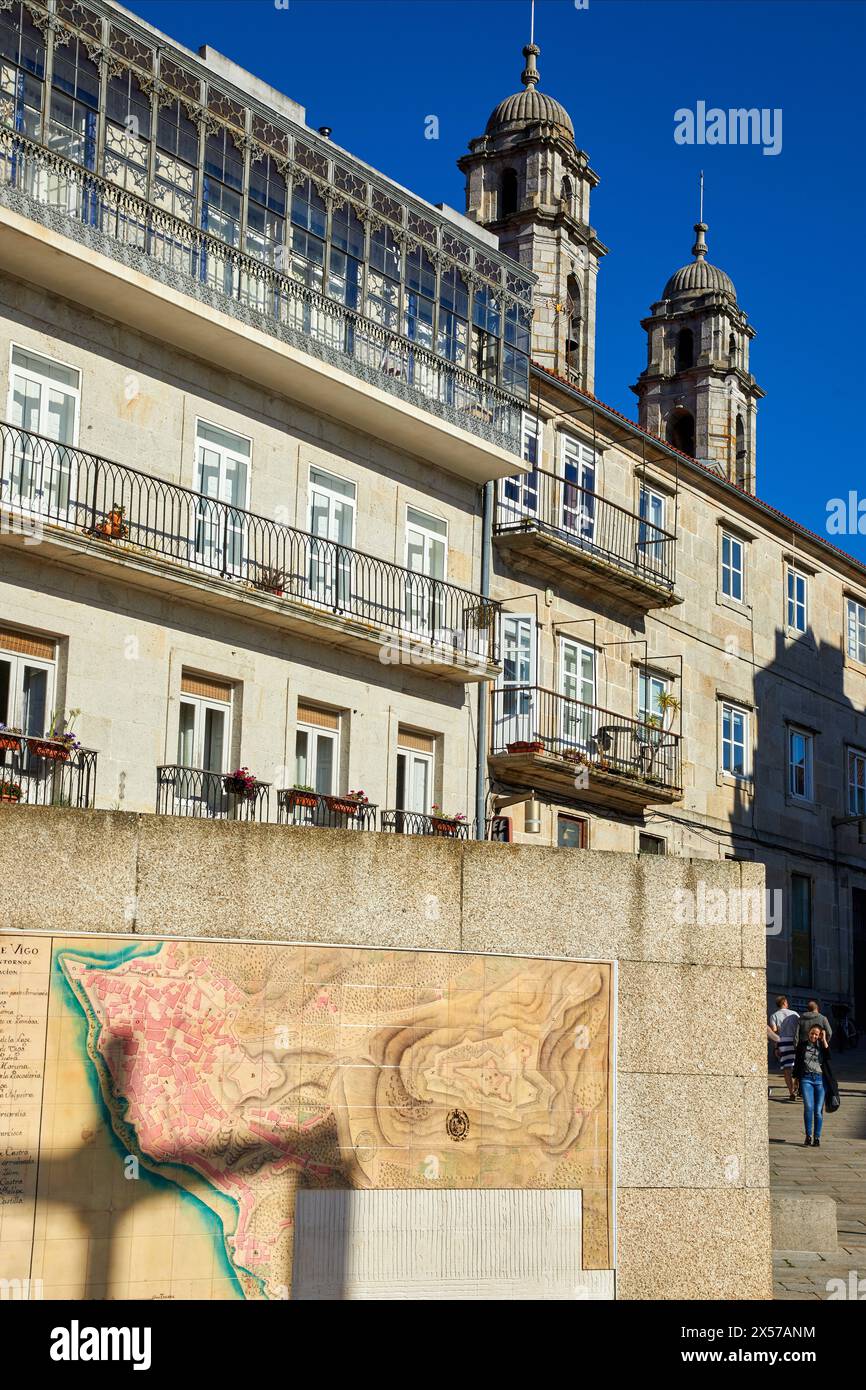 Praza da Pedra, Concatedral de Santa María, Vigo, Pontevedra, Galice, Espagne Banque D'Images