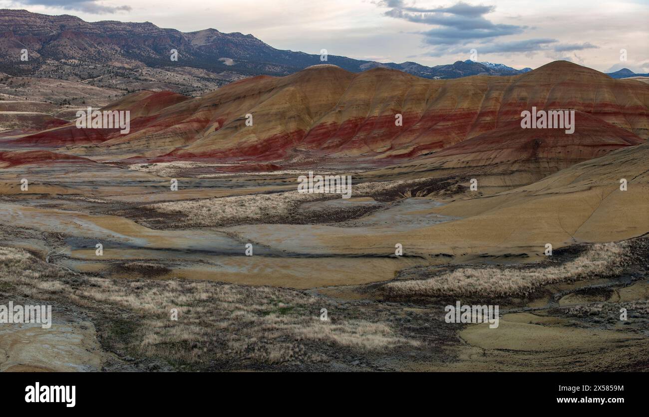 Le monument national Painted Hills of the John Day Fossil Beds, près de Mitchell, Oregon Banque D'Images