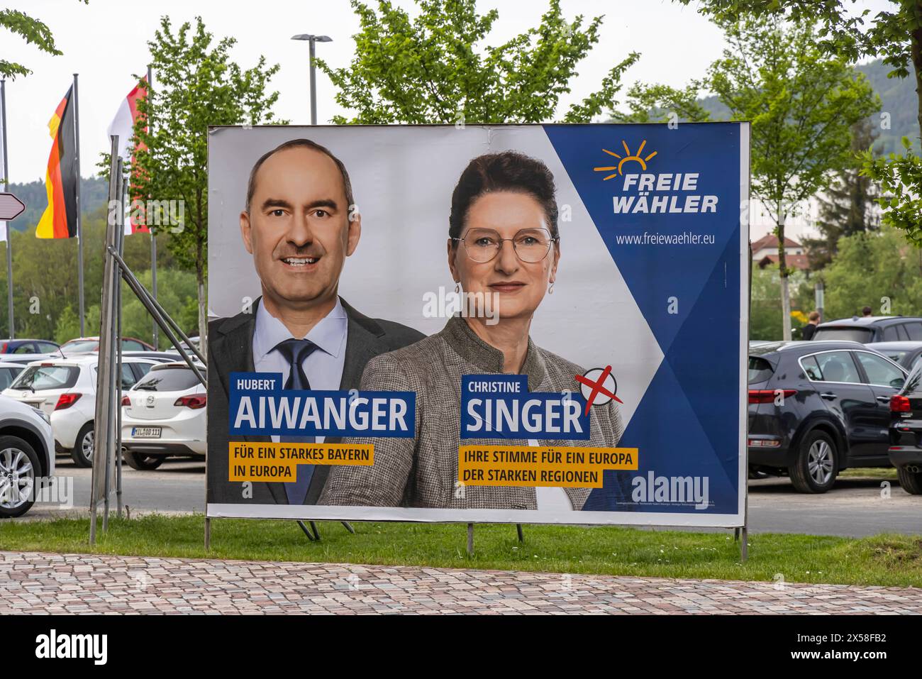 Wahl zum 10. Europäischen Parlament AM 9. Juni 2024, Europawahl. Wahlplakat des Spitzenkandidaten der Freie Wähler, Hubert Aiwanger. // 02.05.2024 : Miltenberg, Unterfranken, Bayern, Deutschland *** Election du 10e Parlement européen le 9 juin 2024, affiche électorale européenne du candidat principal des électeurs libres, Hubert Aiwanger 02 05 2024 Miltenberg, basse-Franconie, Bavière, Allemagne Banque D'Images