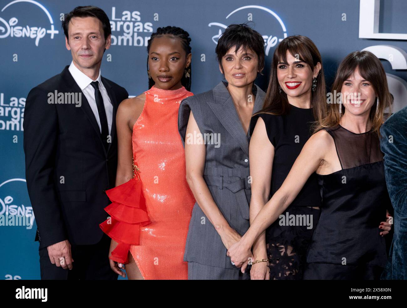 Madrid, Espagne. 07 mai 2024. Fran Nortes, Nansi Nsue, Elena Anaya, Itziar Atienza et Marta Etura assistent à la Photocall 'Las Largas Sombras' au Cine Callao à Madrid. Crédit : SOPA images Limited/Alamy Live News Banque D'Images