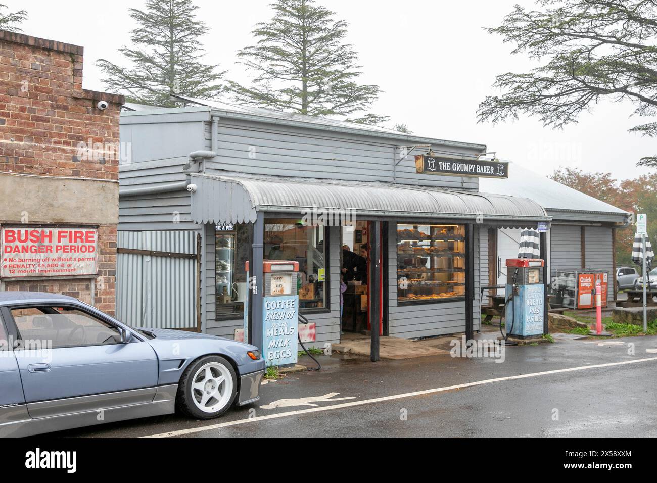 Bilpin Nouvelle-Galles du Sud Australie et le magasin de tarte Grumpy Baker, café et café sur la ligne de Bells de Bilpin Banque D'Images