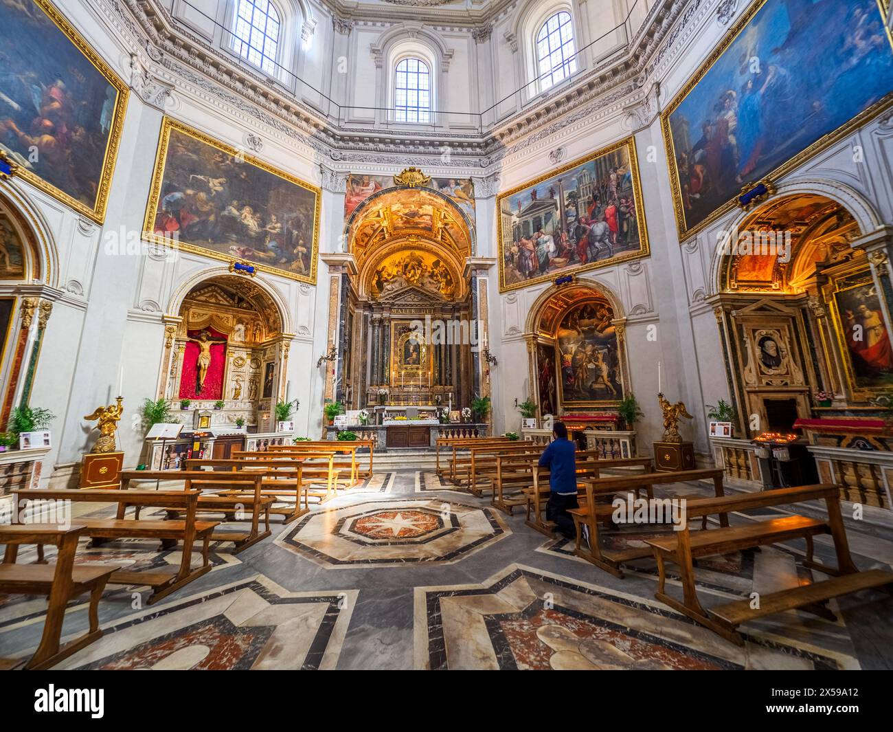 Intérieur de l'église Santa Maria della Pace - Rome, Italie Banque D'Images