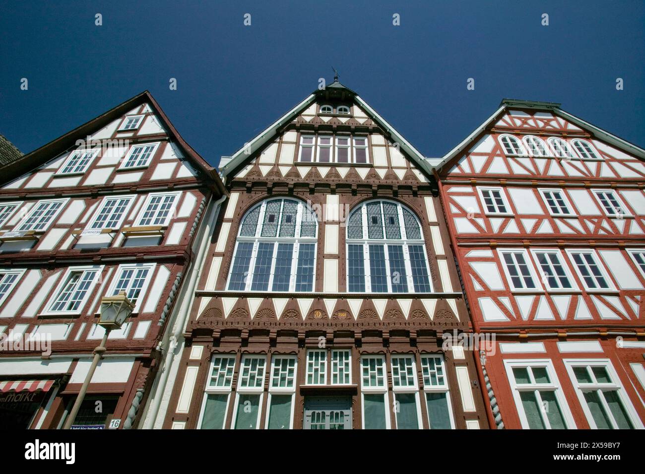 Maisons à colombages à Fritzlar près de Kassel, Hesse, Allemagne, Europe Banque D'Images