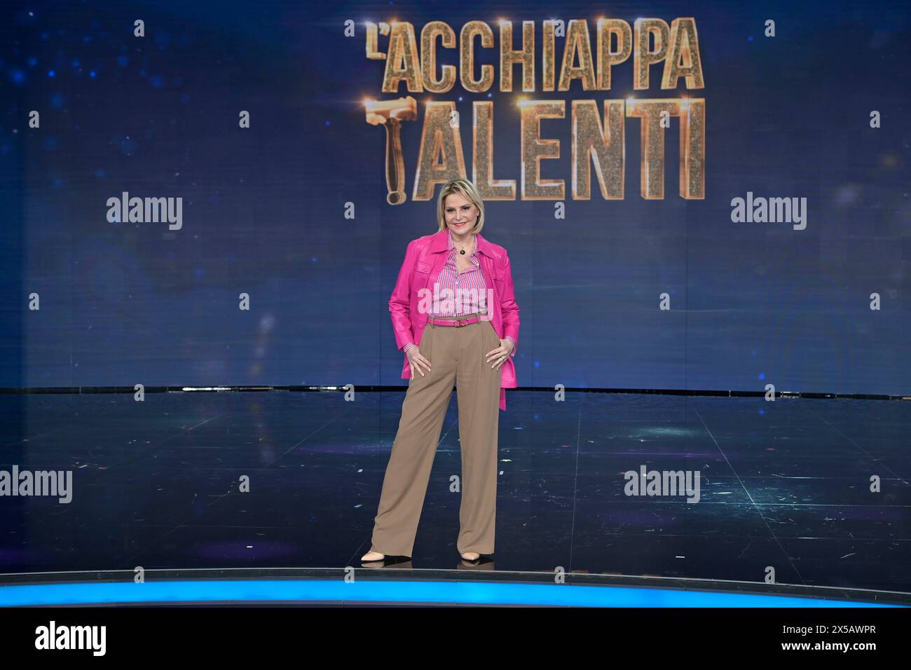 Rome, Italie. 08 mai 2024. Simona Ventura assiste à la photocall de l'émission de Rai tv 'L'acchiappatalenti' à l'Auditorium Rai Foro Italico. Crédit : SOPA images Limited/Alamy Live News Banque D'Images