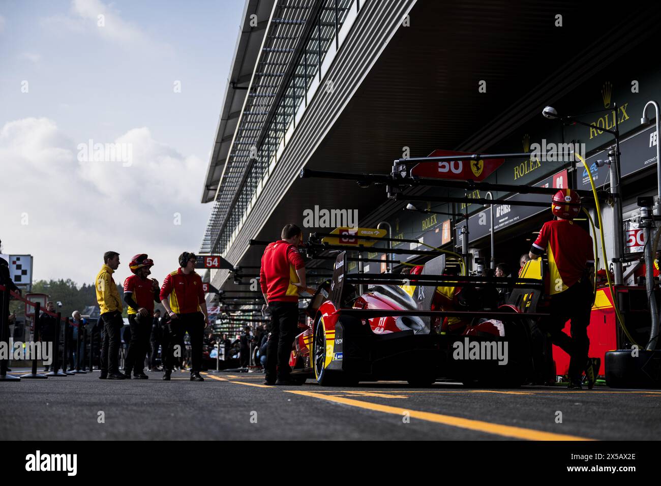 AF Corse Atmosphere pitlane, lors des 6 heures TotalEnergies de Spa-Francorchamps 2024, 3ème manche du Championnat du monde d'Endurance FIA 2024, du 8 au 11 mai 2024 sur le circuit de Spa-Francorchamps à Stavelot, Belgique Banque D'Images