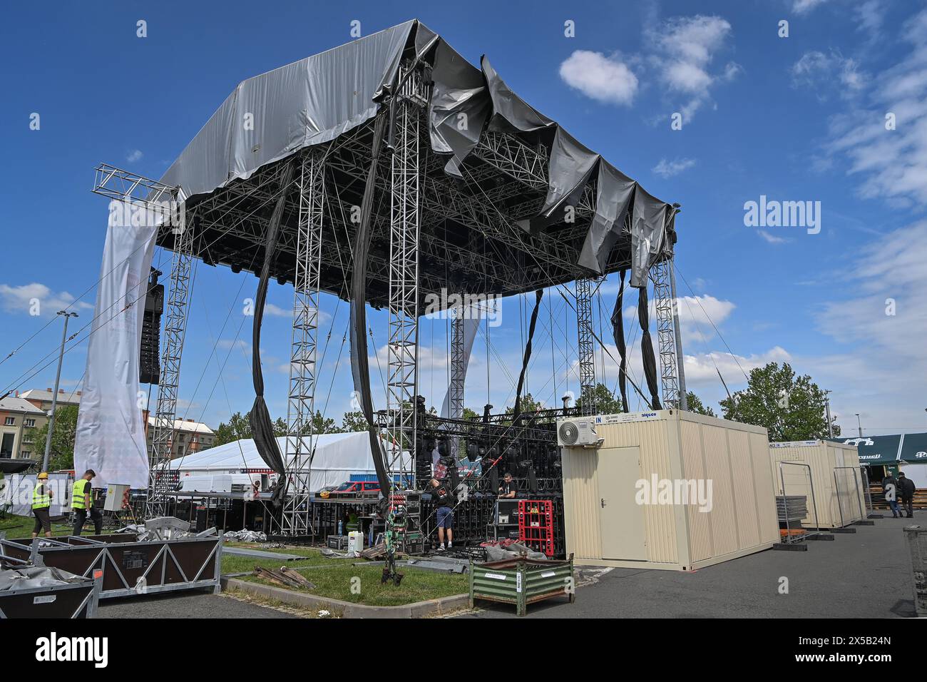 Ostrava, République tchèque. 08 mai 2024. Fan zone pour le Championnat du monde de hockey sur glace devant Ostravar Arena à Ostrava, République tchèque, le 8 mai 2024. Crédit : Jaroslav Ozana/CTK photo/Alamy Live News Banque D'Images