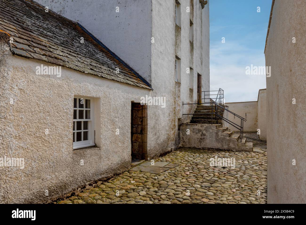 Le château de Corgarff est un château écossais isolé avec un mur d'enceinte en forme d'étoile dans les Cairngorms Highlands, Aberdeenshire, Écosse. Banque D'Images