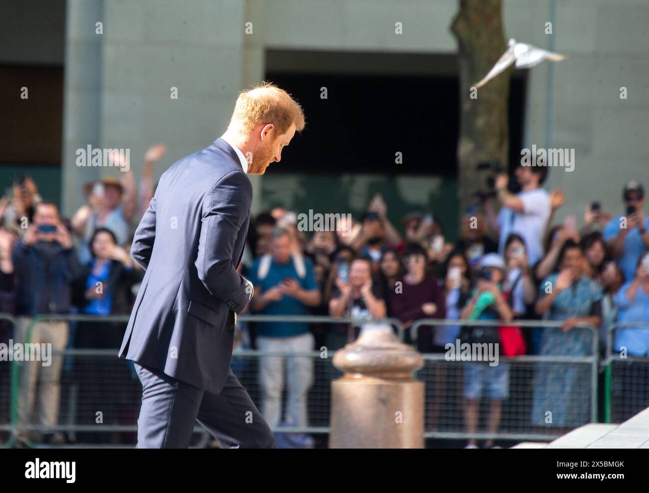 Londres, Angleterre, Royaume-Uni. 8 mai 2024. Le prince HARRY, duc de Sussex, arrive à la cathédrale Saint-Paul avant le service du 10e anniversaire des Jeux Invictus. (Crédit image : © Tayfun Salci/ZUMA Press Wire) USAGE ÉDITORIAL SEULEMENT! Non destiné à UN USAGE commercial ! Banque D'Images