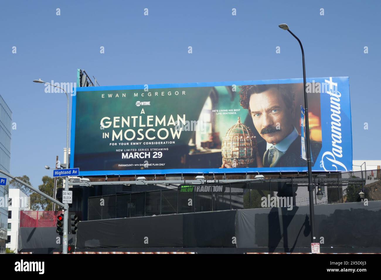 Los Angeles, Californie, USA 8 mai 2024 Un gentleman au Moscow Billboard avec Ewan McGregor le 8 mai 2024 à Los Angeles, Californie, USA. Photo de Barry King/Alamy Stock photo Banque D'Images