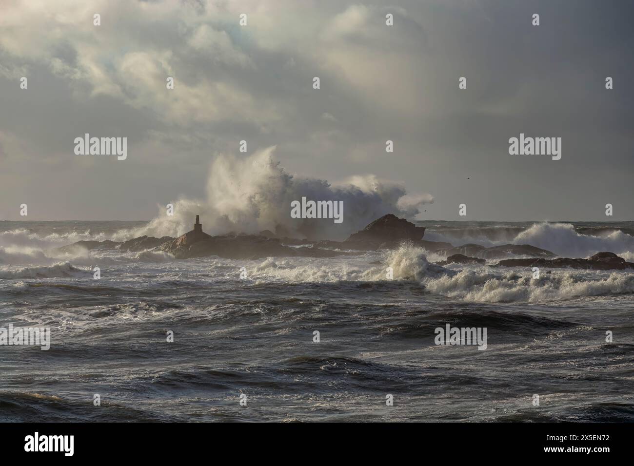 Côte nord portugaise tempête de vent typique du nord Banque D'Images