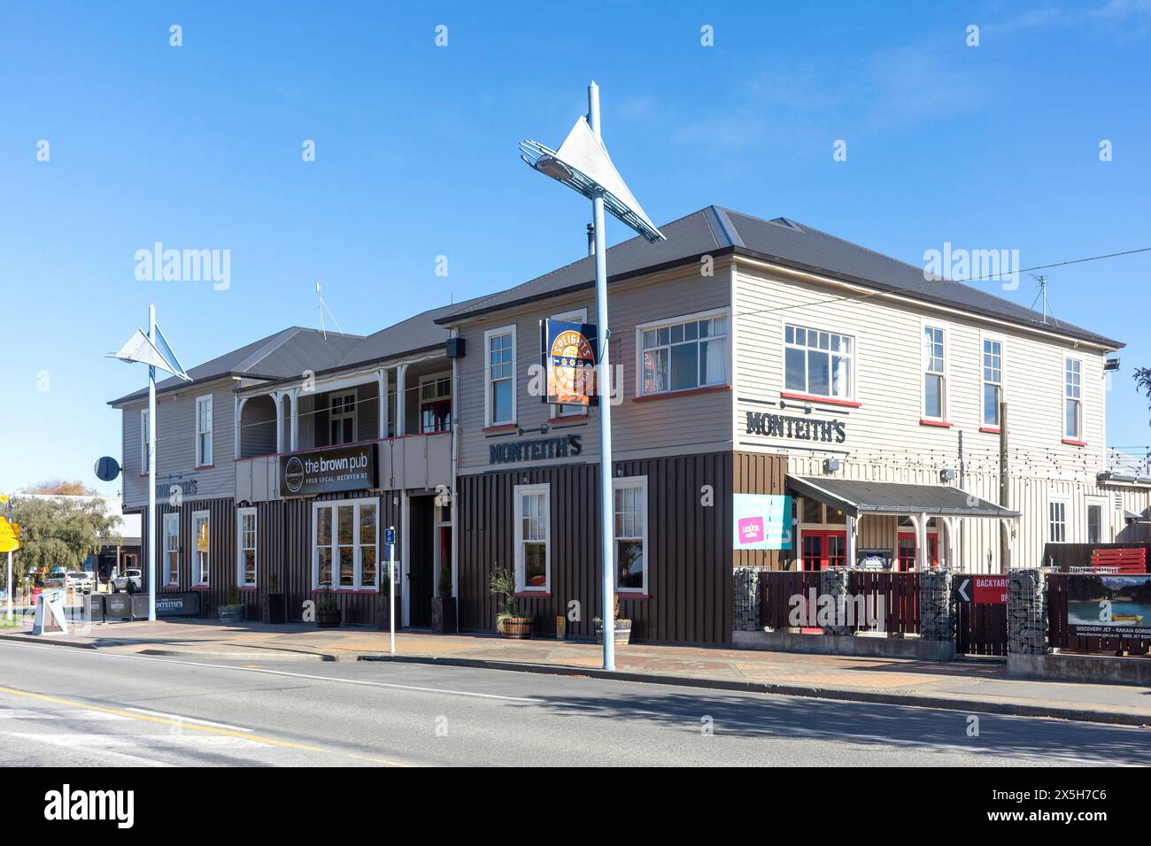 Historic The Brown Pub, main Road, Methven, Canterbury, Île du Sud, nouvelle-Zélande Banque D'Images