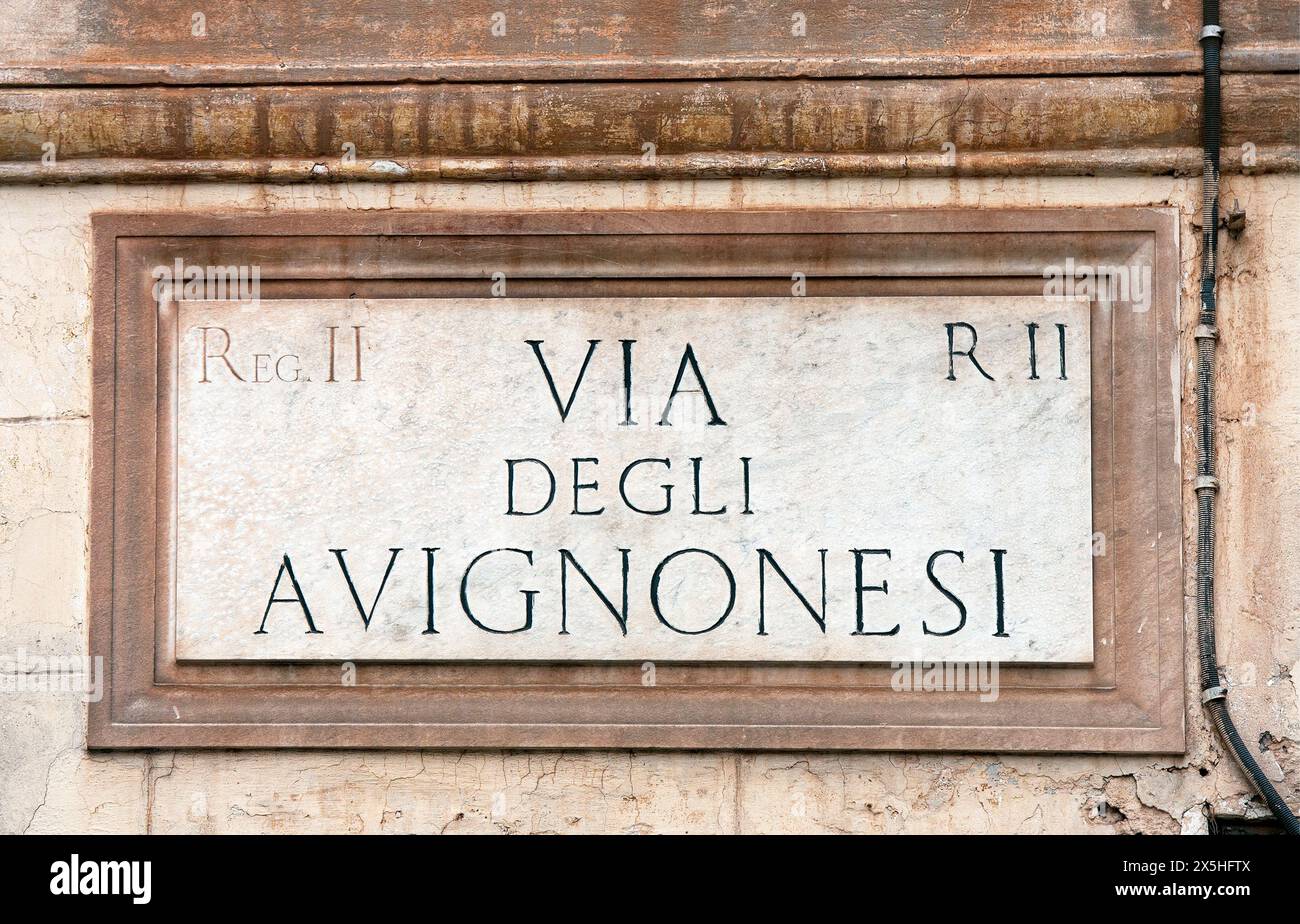 Panneau de rue en marbre via della Croce, Rome, Latium, Italie Banque D'Images