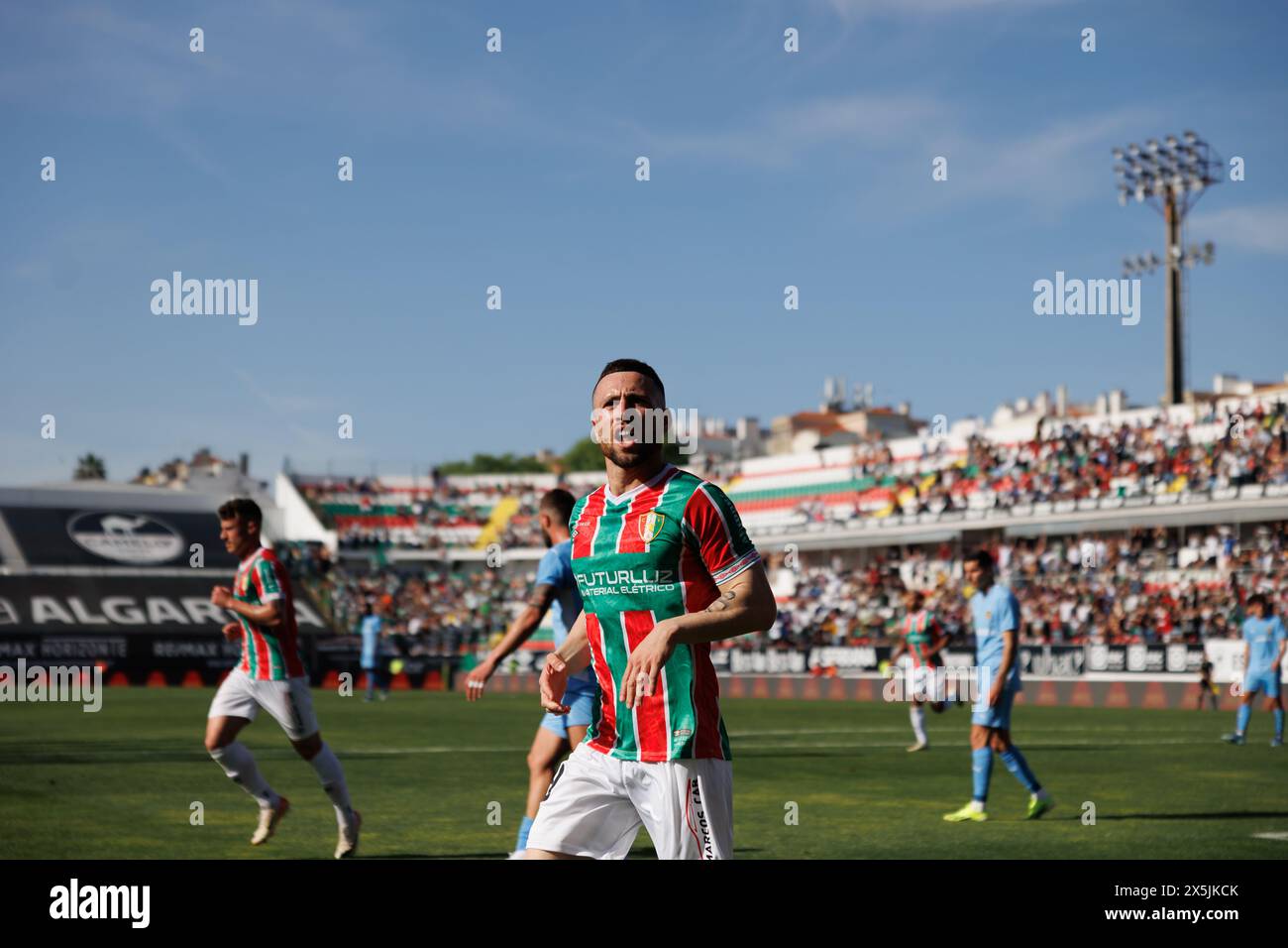 Kikas célèbre après avoir marqué un but lors du match de Liga Portugal entre CF Estrela Amadora et Rio Ave FC à Estadio Jose Gomes, Amadora, Lisbonne, Por Banque D'Images