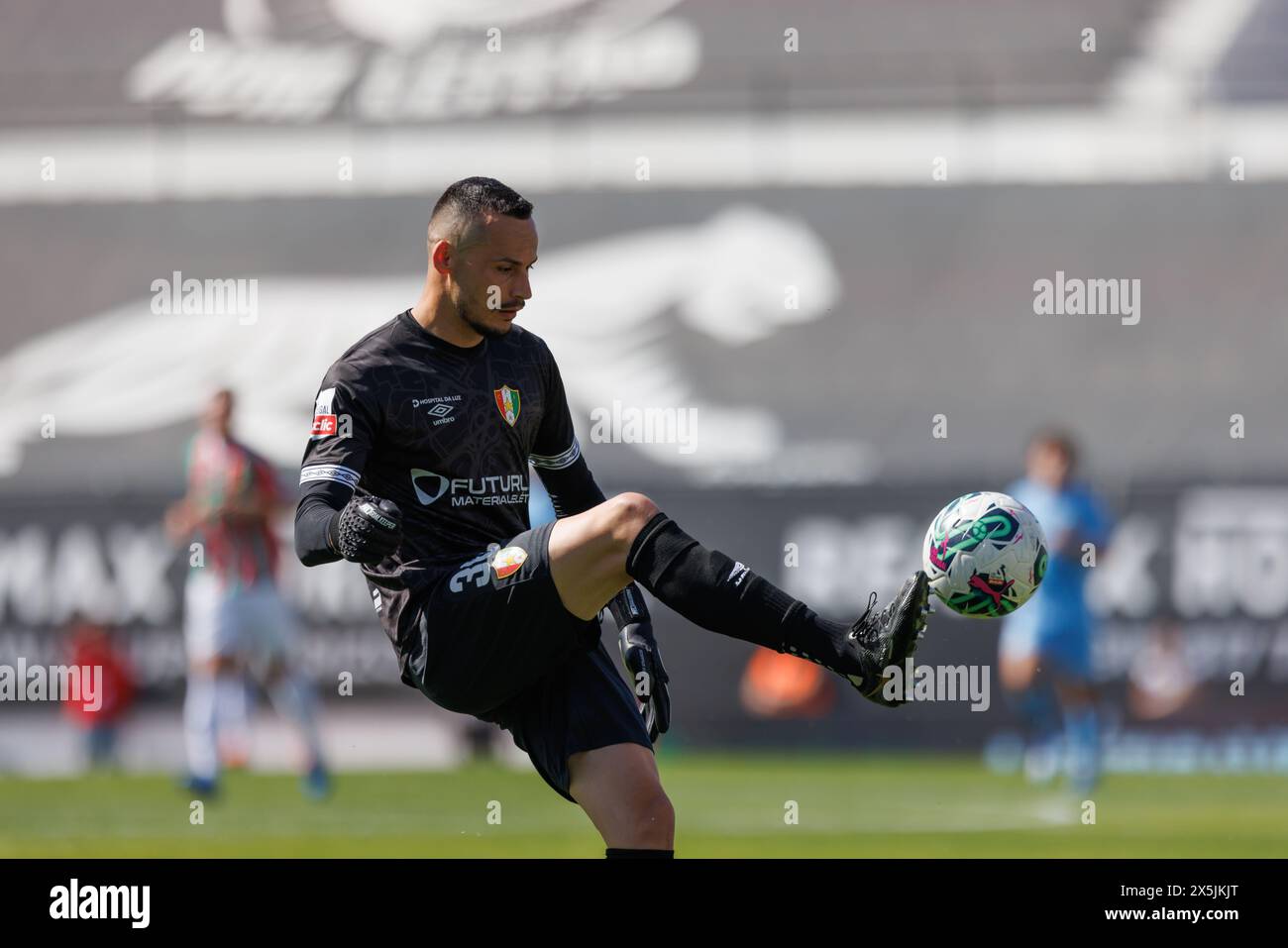 Bruno Brigido lors du match de Liga Portugal entre CF Estrela Amadora et Rio Ave FC à Estadio Jose Gomes, Amadora, Lisbonne, Portugal. (Maciej Rogowsk Banque D'Images