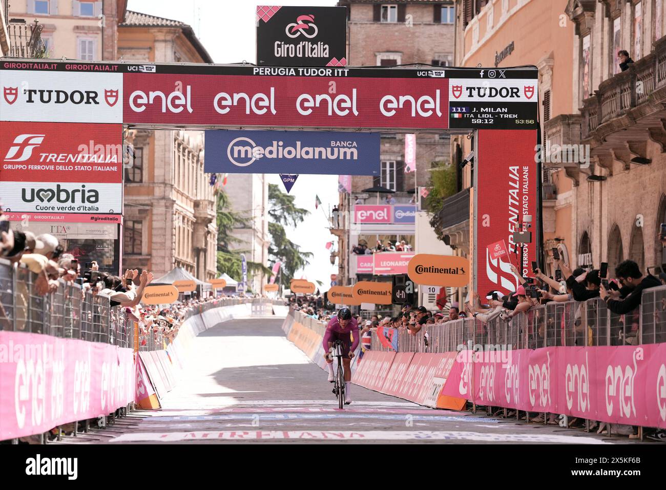 Italia. 10 mai 2024. Milan Jonathan (Team Lidl - Treck) lors de l'étape 7 du Giro d'Italia de Foligno à Pérouse (ITT), 10 mai 2024 Italie. (Photo de Massimo Paolone/Lapresse) crédit : LaPresse/Alamy Live News Banque D'Images