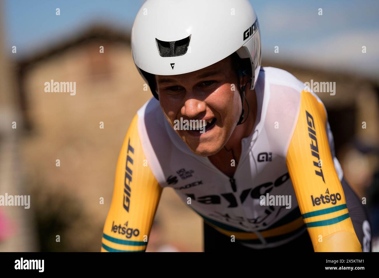 Plapp Lucas (Team Jayco Alula) lors de l'étape 7 du Giro d'Italia de Foligno à Pérouse (ITT), 10 mai 2024 Italie. (Photo de Marco Alpozzi/Lapresse) crédit : LaPresse/Alamy Live News Banque D'Images