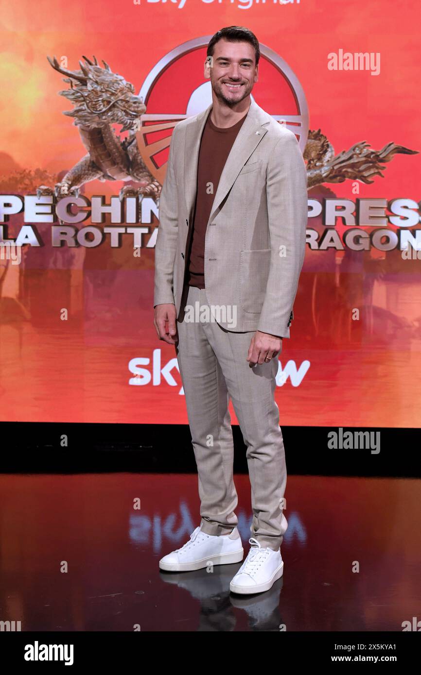 Milan, Italie. 10 mai 2024. Milan, appel photo des trois couples finalistes de 'Pechino express 2024' - Damiano Carrara crédit : Agence photo indépendante/Alamy Live News Banque D'Images