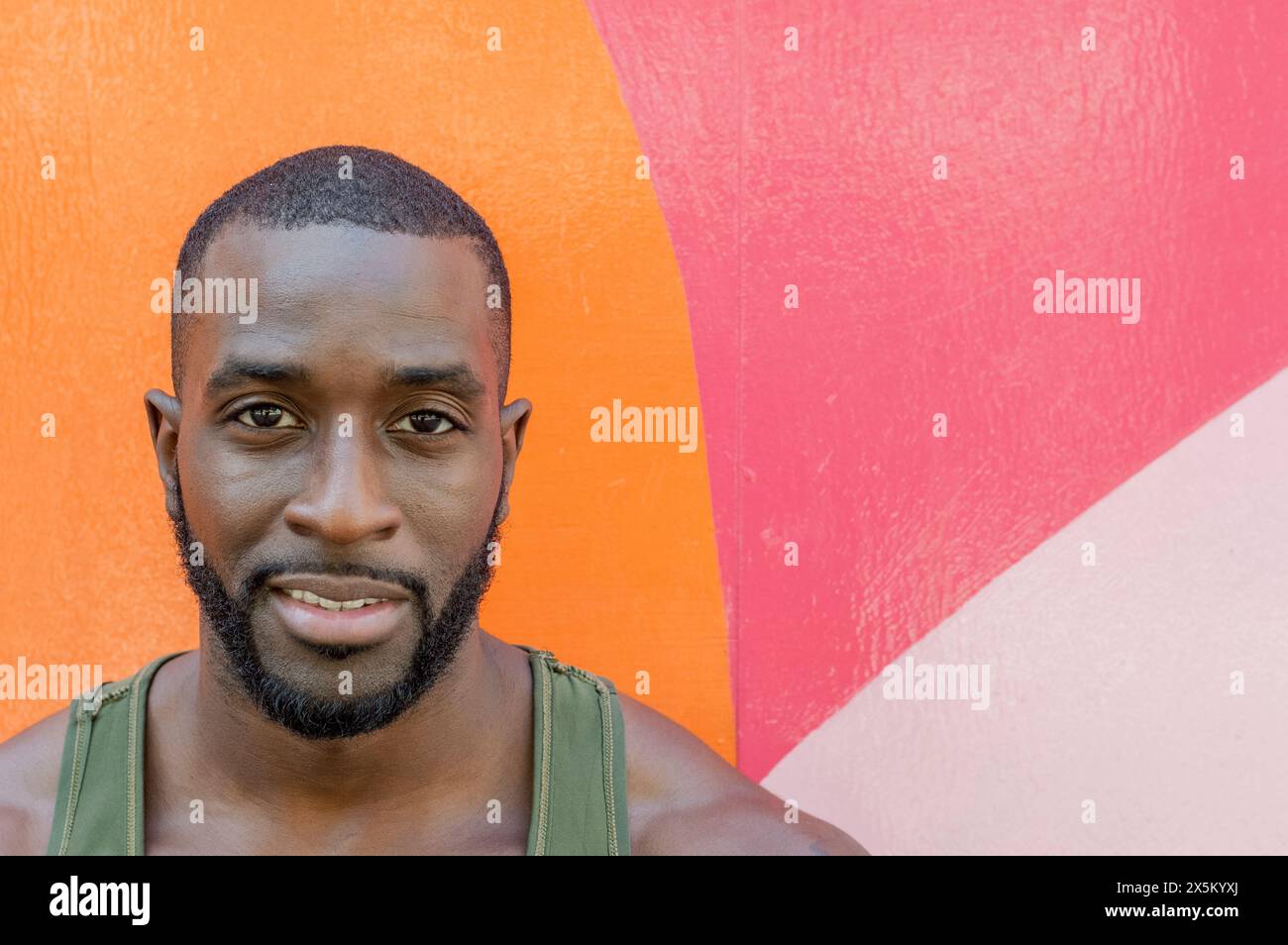 Portrait of mid adult man Banque D'Images