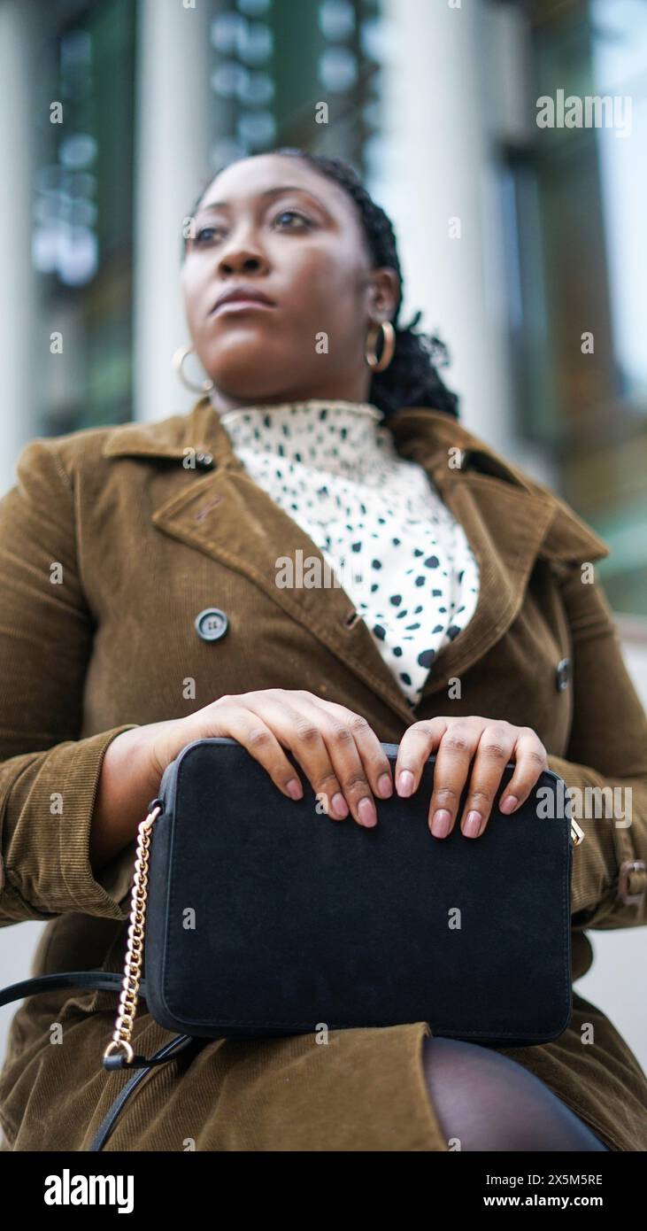 Portrait of mid adult woman Banque D'Images