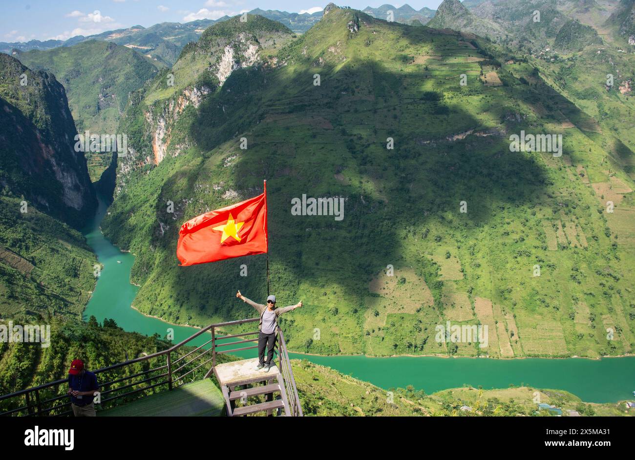 Trekking au-dessus de la rivière Nho que et Tu San Canyon, Ma Pi Leng, Ha Giang, Vietnam Banque D'Images