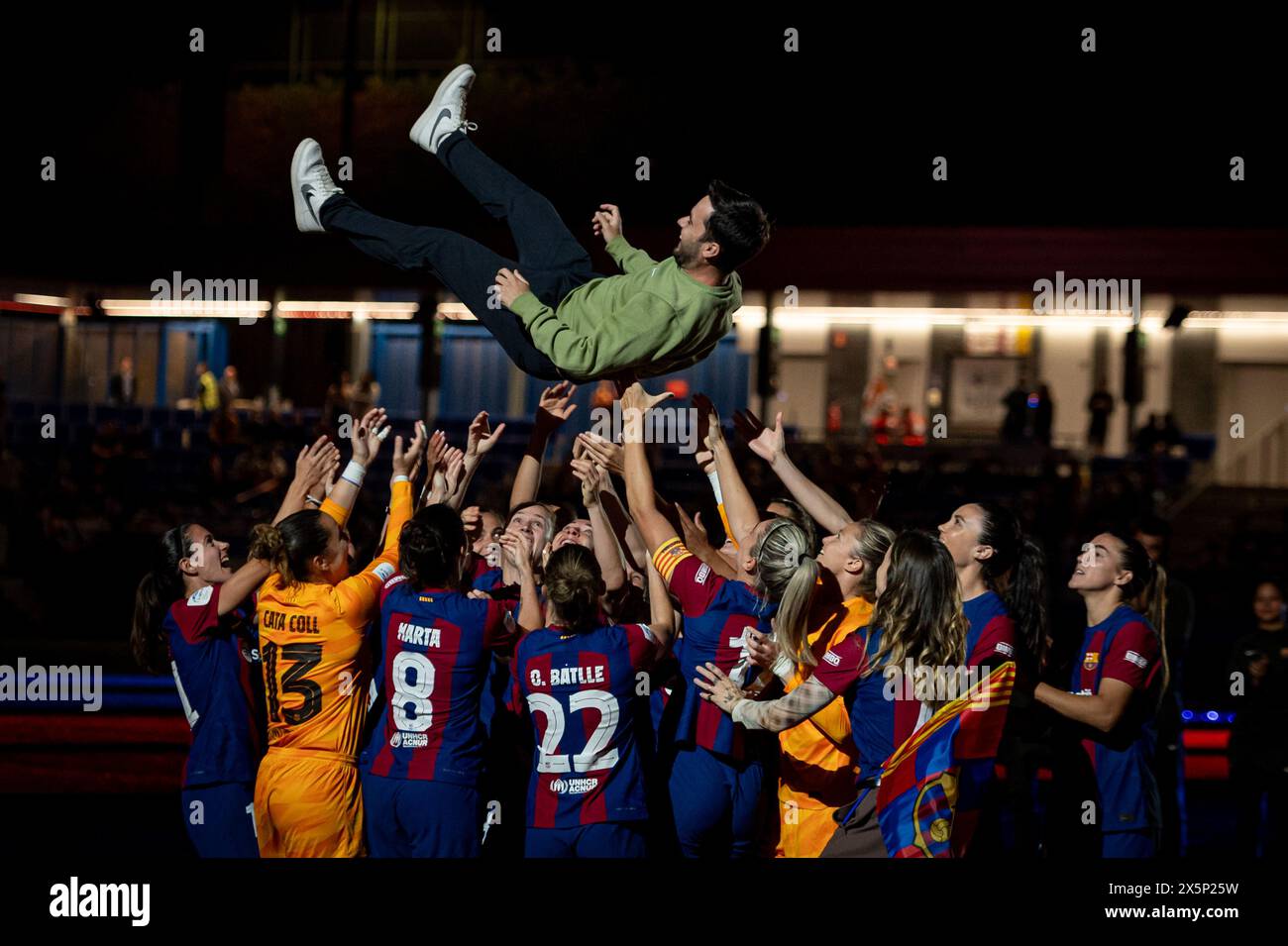 Barcelone, Espagne. 10 mai 2024. L'entraîneur Jonatan Giraldez (FC Barcelone) célèbre le match de Liga F entre le FC Barcelone FEM et l'Ahtletic Club FEM à l'Estadi Johan Cruyff, à Barcelone, en Espagne, le 10 mai 2024. Photo de Felipe Mondino/Sipa USA crédit : Sipa USA/Alamy Live News Banque D'Images