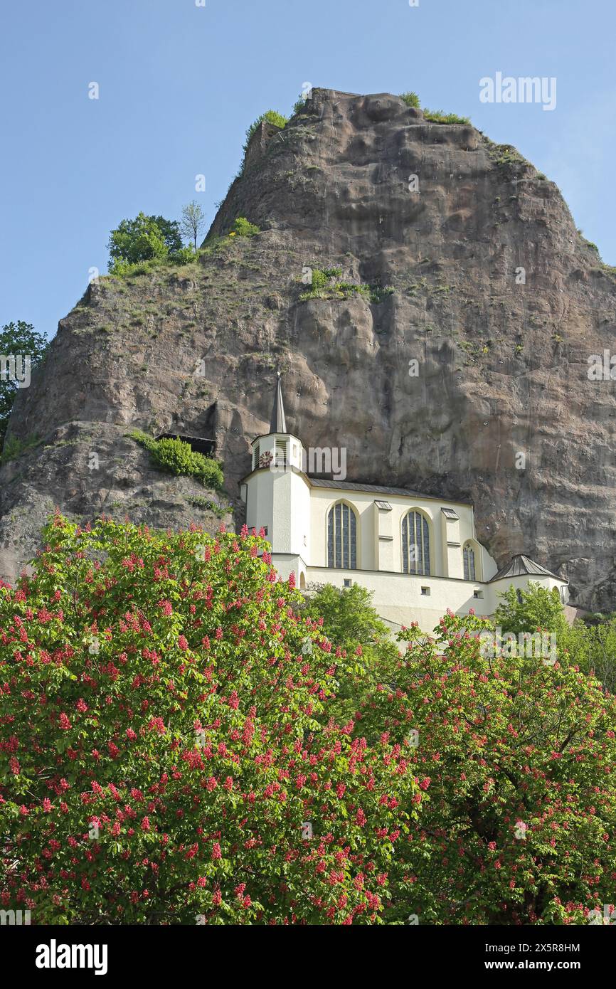 Église de roche construite en 1484 et point de repère, rocher, falaise, montagne, mur de pierre, Idar-Oberstein, Hunsrueck, Rhénanie-Palatinat, Allemagne Banque D'Images