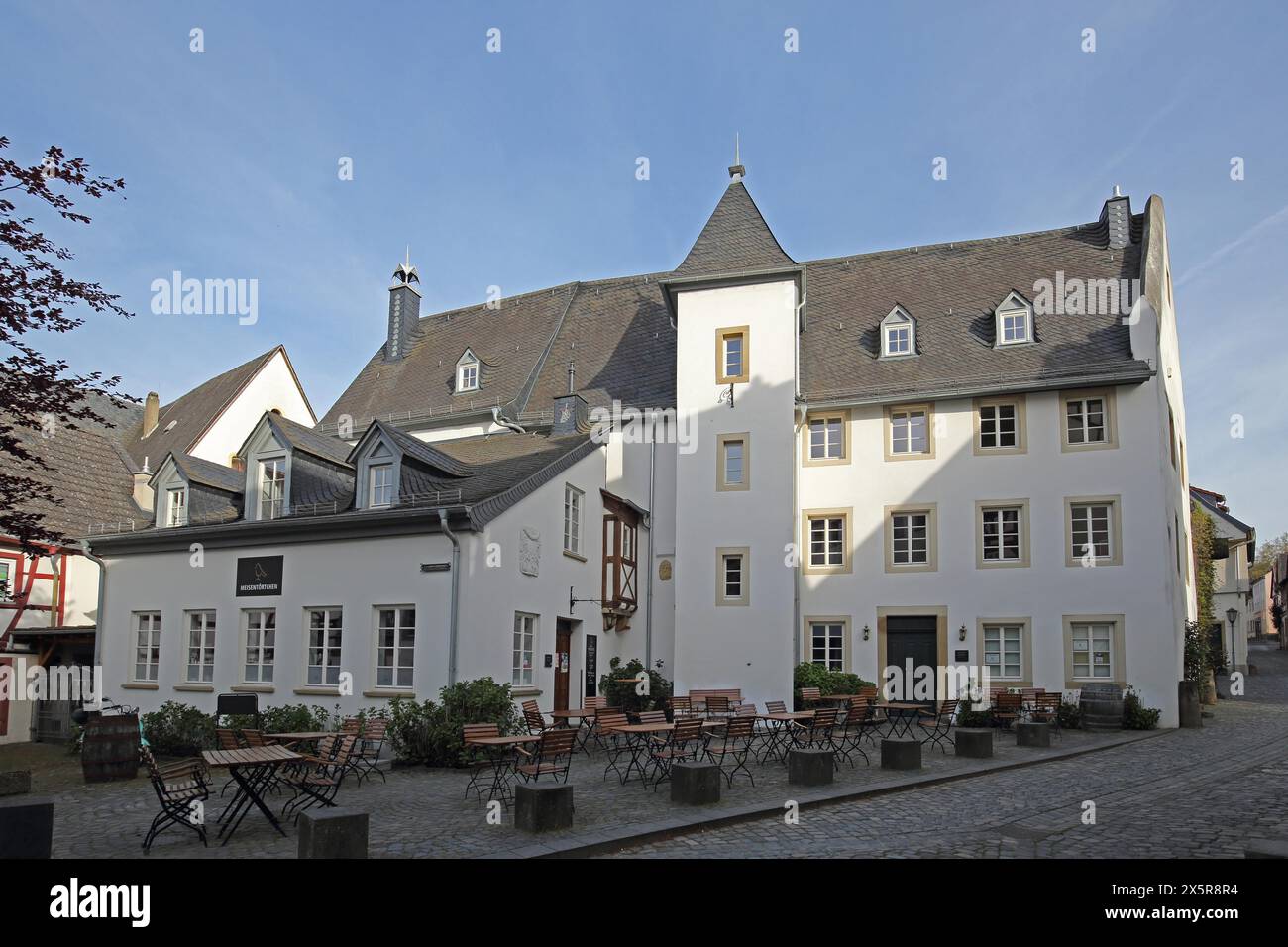 Historique Boos von Waldeckscher Hof, distillerie et magasin de vin, Meisenheim, Rhénanie-Palatinat, Allemagne Banque D'Images
