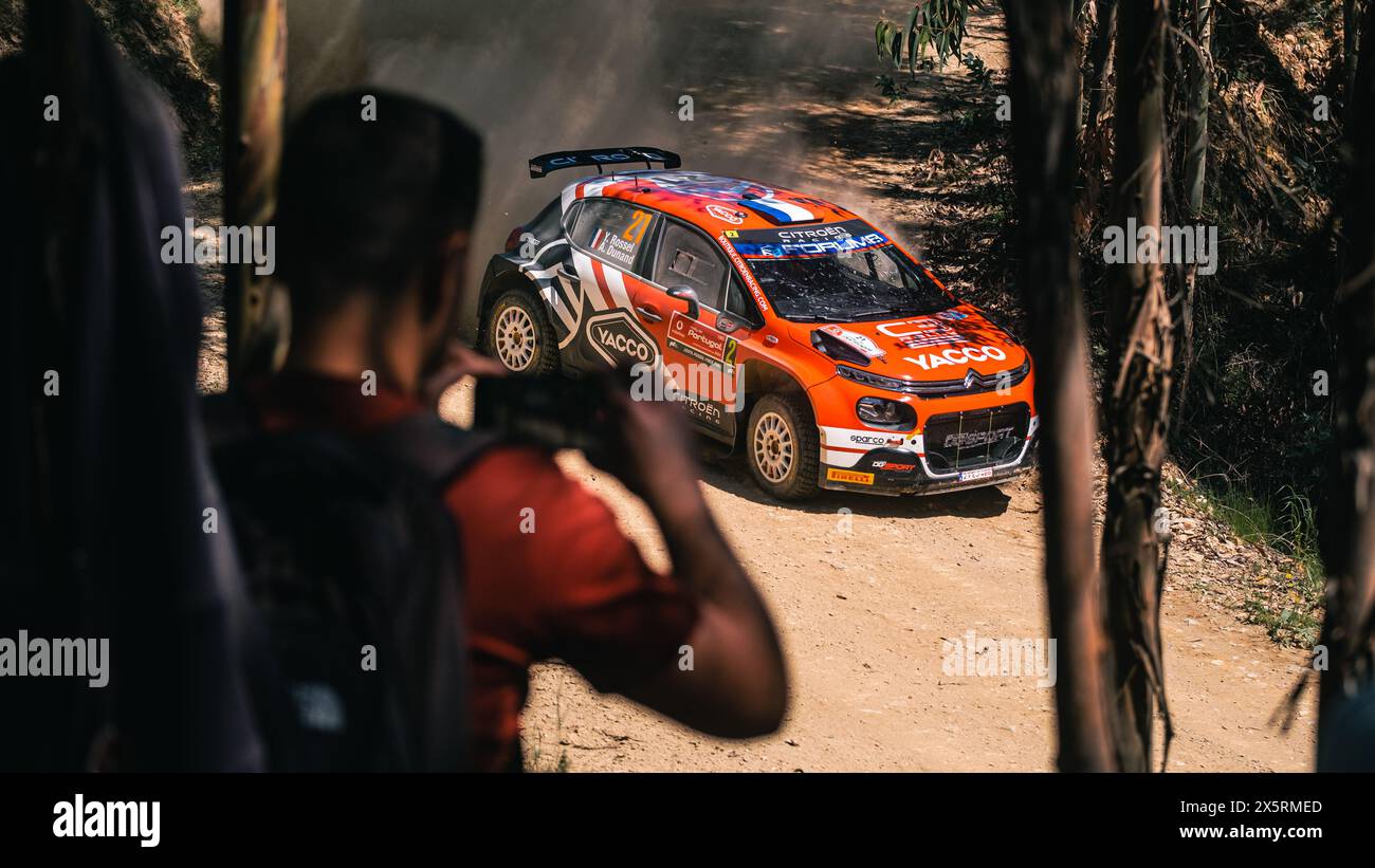 WRC2 Rallye Portugal - SS4 Góis - Yohan Rossel et Arnaud Dunand - Citroen C3 RS Rally2 - Corner shot avec ventilateur prendre des photos ou enregistrer des vidéos Banque D'Images