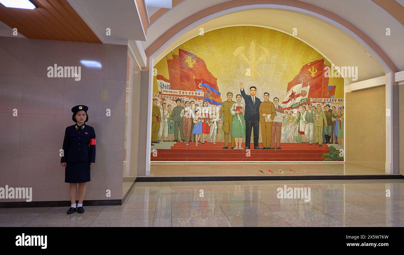 Intérieur des stations de métro Pyongyang Banque D'Images