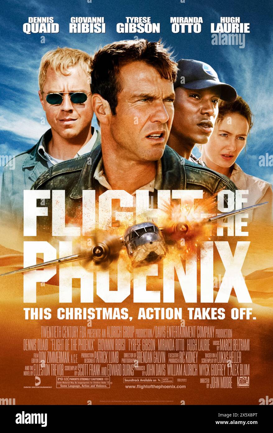 Vol du Phoenix (2004) réalisé par John Moore et mettant en vedette Dennis Quaid, Miranda Otto et Giovanni Ribisi. Les survivants de l'atterrissage d'urgence de leur avion au Sahara utilisent les restes pour construire un nouvel avion afin de se sauver. Affiche US One Sheet.***USAGE ÉDITORIAL SEULEMENT*** crédit : BFA / 20th Century Fox Banque D'Images