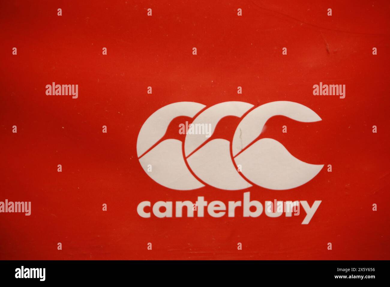 The logo of Canterbury of New Zealand is seen in Minato Ward, Tokyo on February 8, 2024. Canterbury of New Zealand is New Zealand sports equipment manufacturing company focused on rugby.( The Yomiuri Shimbun via AP Images ) Banque D'Images