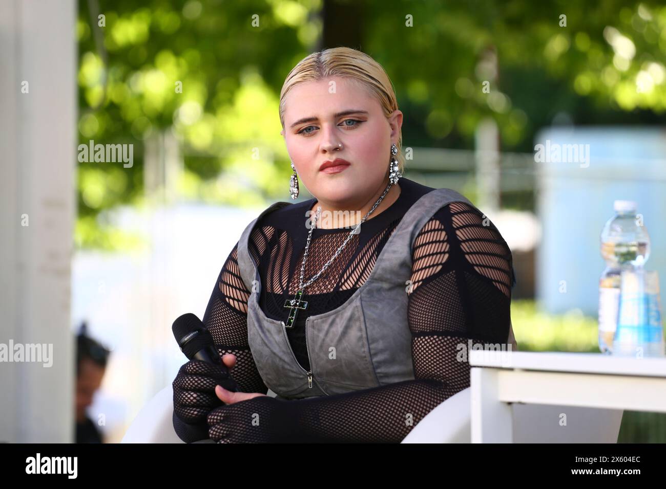 BigMama, alias Marianna Mammone, invitée lors de la XXXVI Foire internationale du livre de Turin au Lingotto Fiere le 11 mai 2024 à Turin, Italie. Banque D'Images