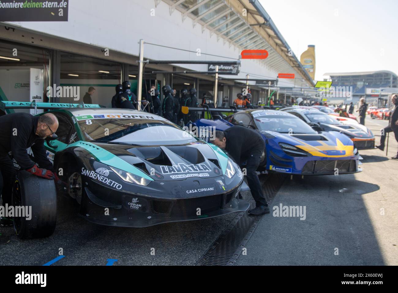 10. Mai 2024, Hockenheimring (Deutschland) : Freies Training der International GT Open Banque D'Images