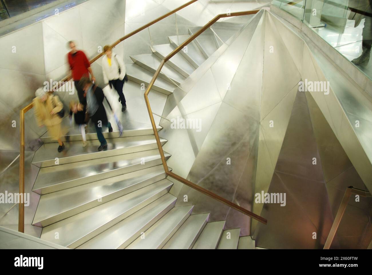 Escalier. Centre culturel CaixaForum, Madrid, Espagne. Banque D'Images