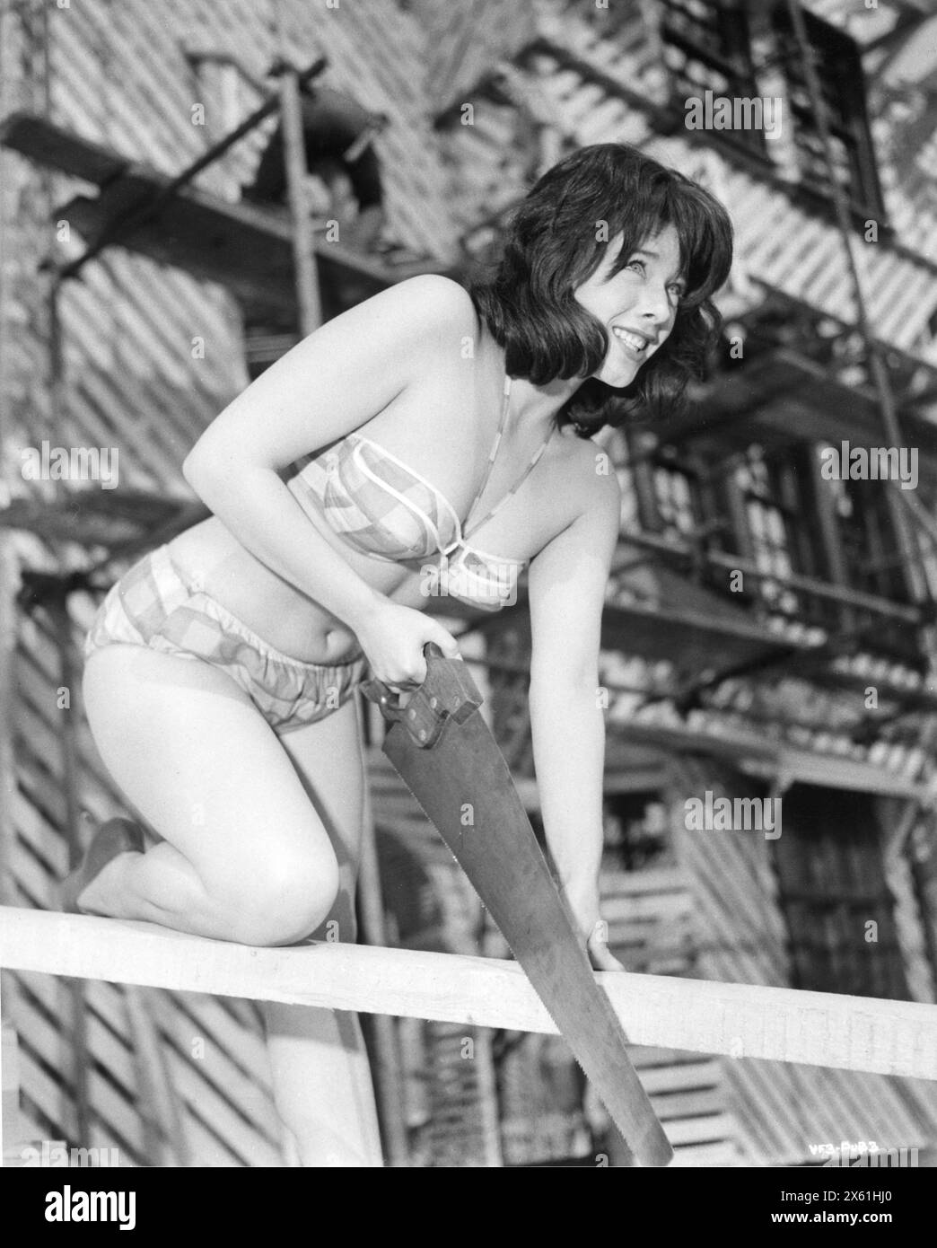 Portrait publicitaire franc de l'actrice britannique JILL GASCOINE lorsqu'elle apparaissait comme écolière de Trinian dans L'ENFER PUR DE ST. TRINIAN'S 1960 réalisateur FRANK LAUNDER scénario FRANK LAUNDER et SIDNEY Gilliat musique MALCOLM ARNOLD British Lion films Banque D'Images