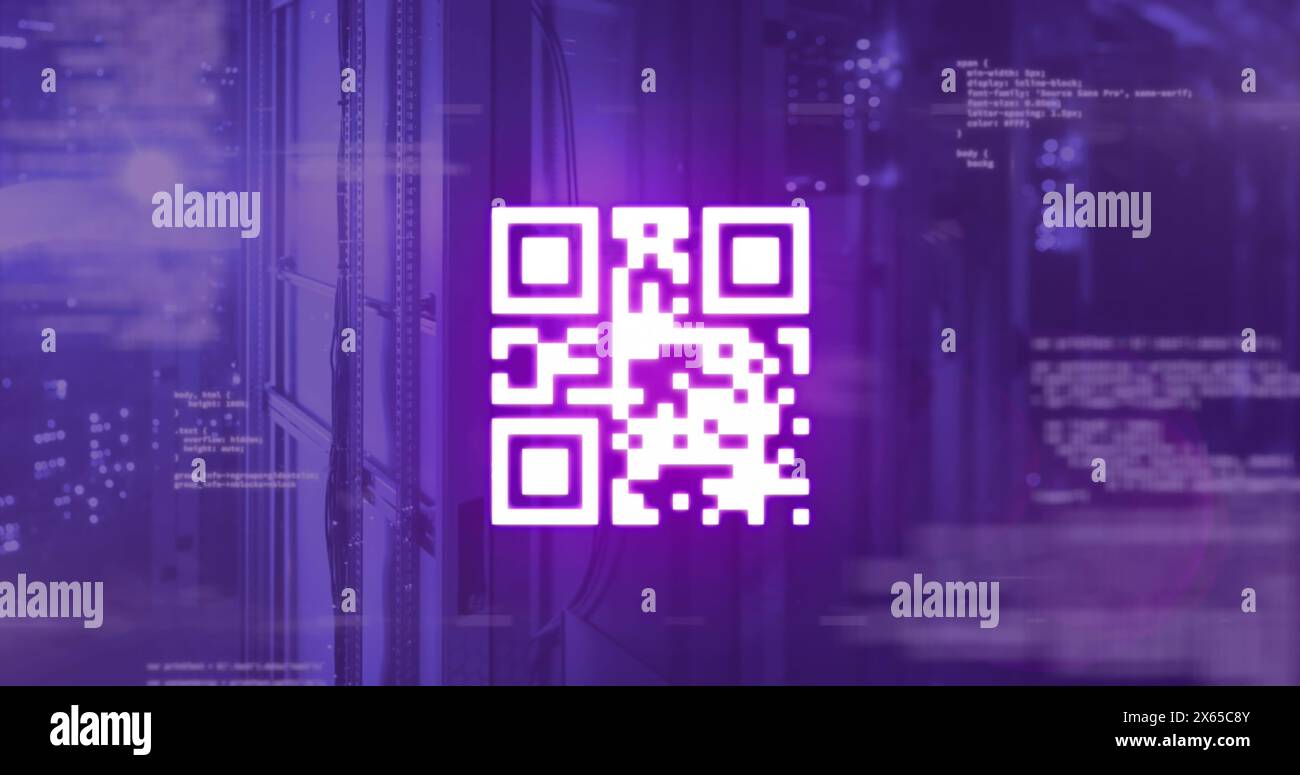 Image des lumières et du code qr sur le traitement des données sur les serveurs Banque D'Images