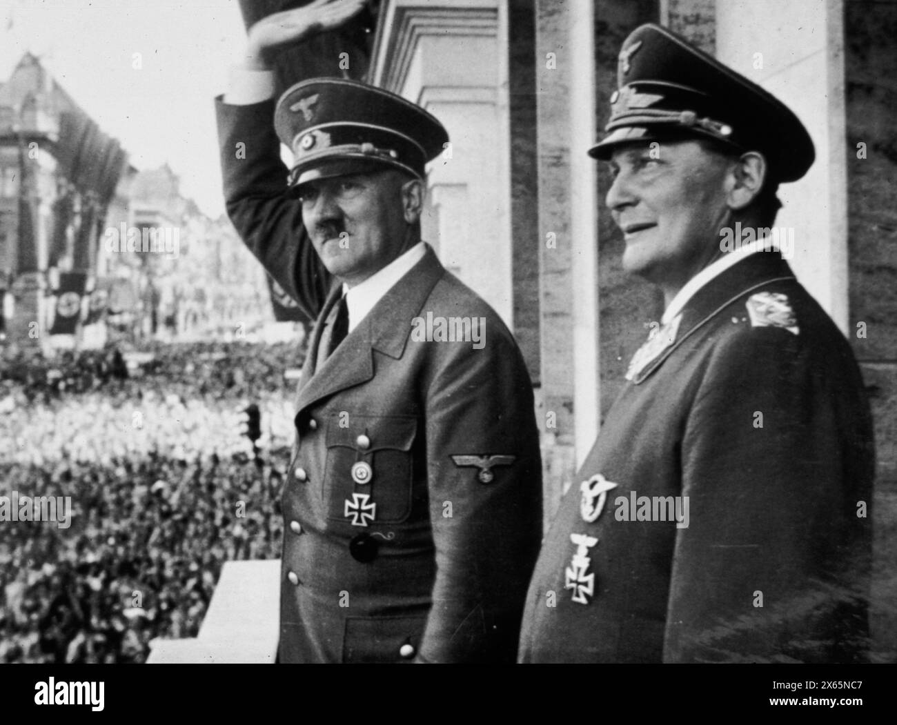 Le dictateur allemand Adolph Hitler et son commandant en second Hermann Goering, Allemagne des années 1930 Banque D'Images