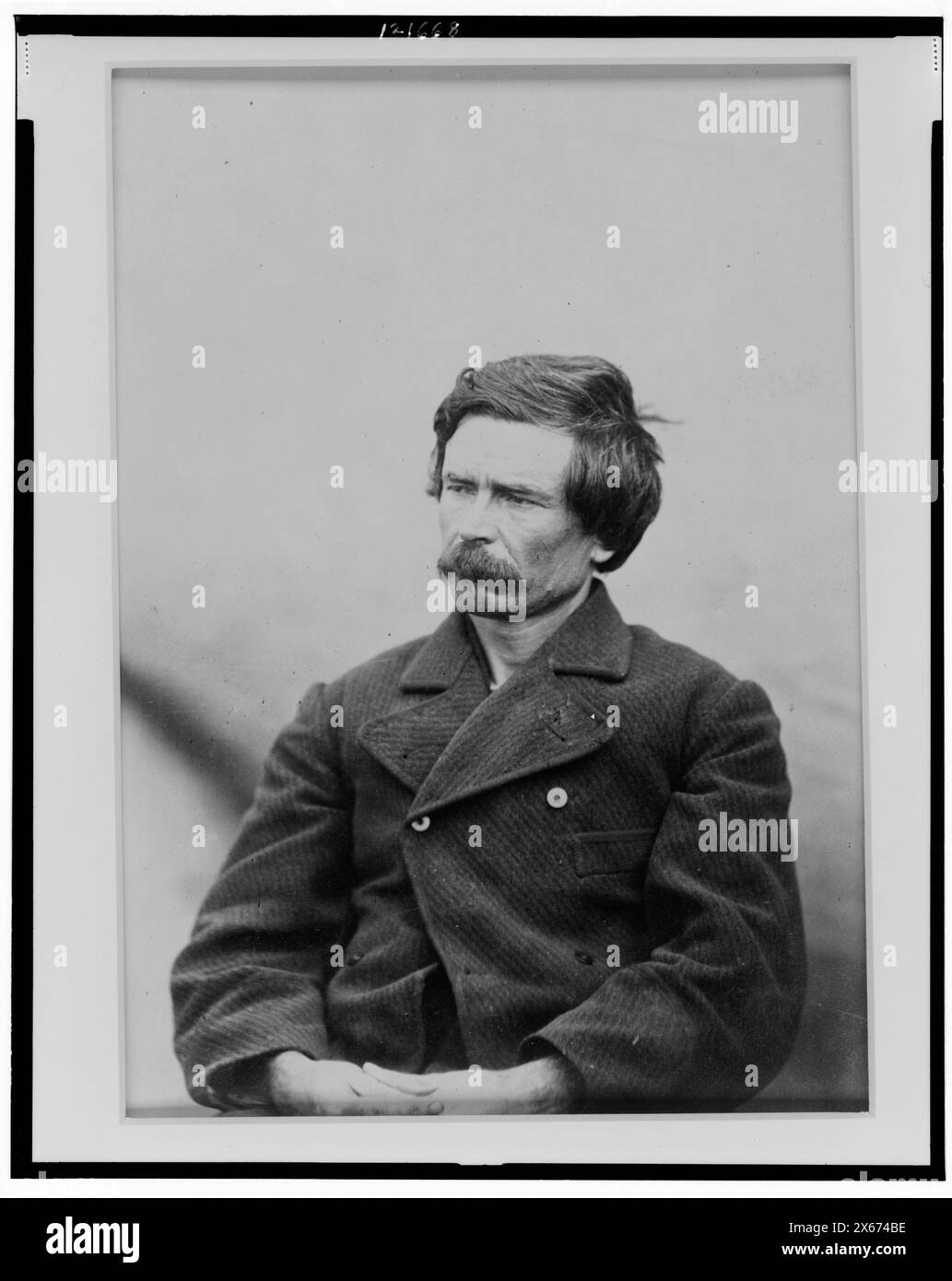Celestino, capitaine de navire portugais, portrait mi-longueur, assis, tourné vers la gauche, photographies de la guerre civile 1861-1865 Banque D'Images