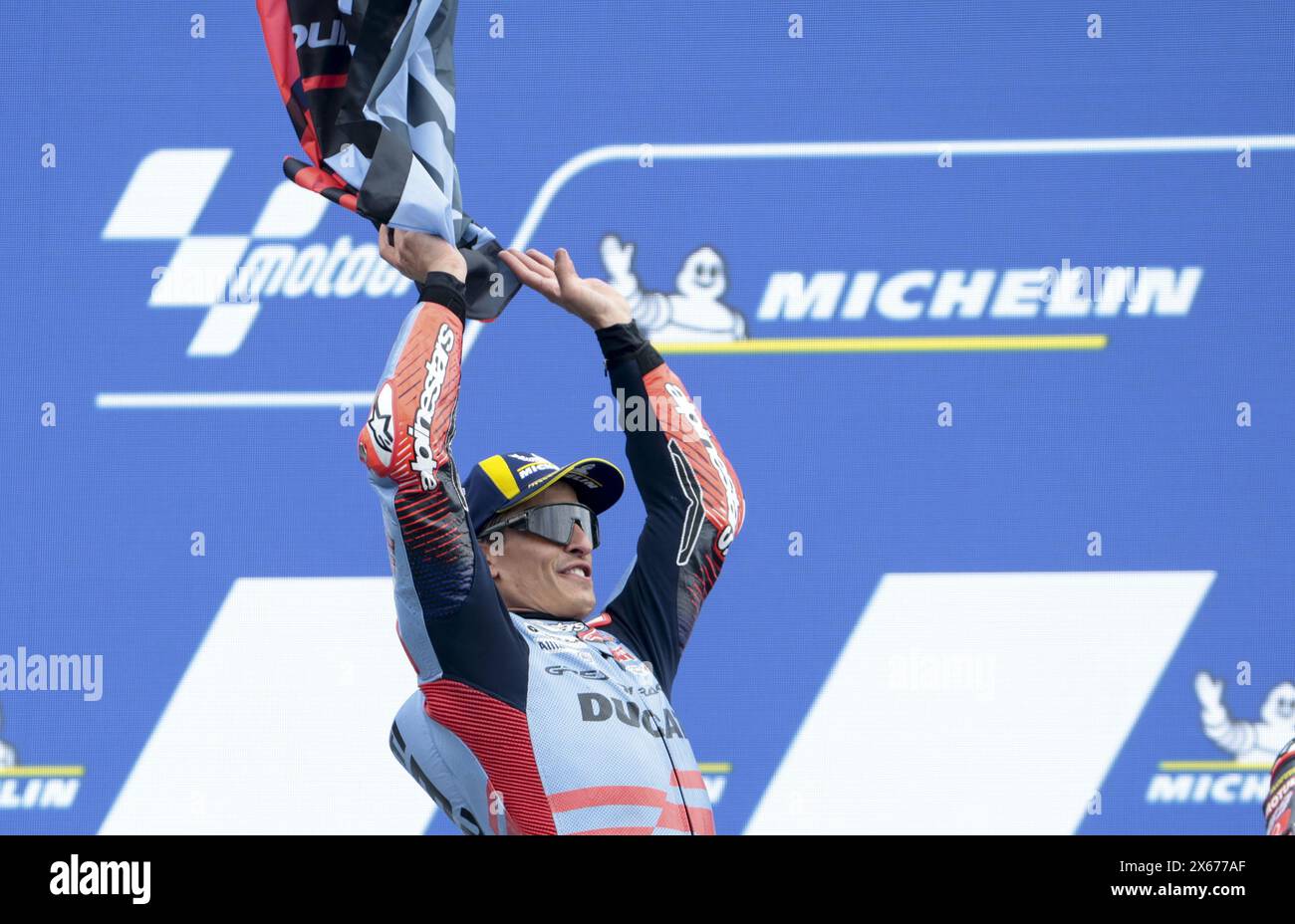 Deuxième place Marc Marquez d'Espagne #93 et Gresini Racing MotoGP (Ducati) lors de la cérémonie du podium après le Grand Prix de France Michelin MotoGP 2024 (27 tours, FrenchGP) le jour 3 sur le circuit Bugatti le 12 mai, au Mans, France Banque D'Images