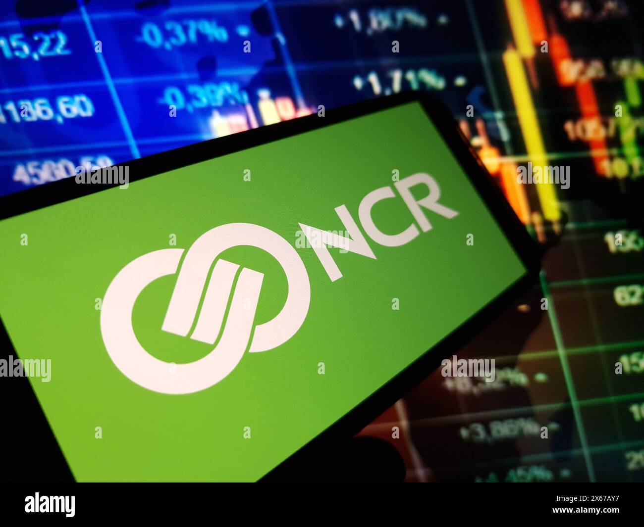 Konskie, Pologne - 12 mai 2024 : logo de NCR Corporation affiché sur le téléphone portable Banque D'Images