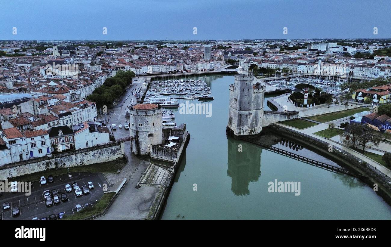 La rochelle architecture Banque de photographies et d’images à haute ...