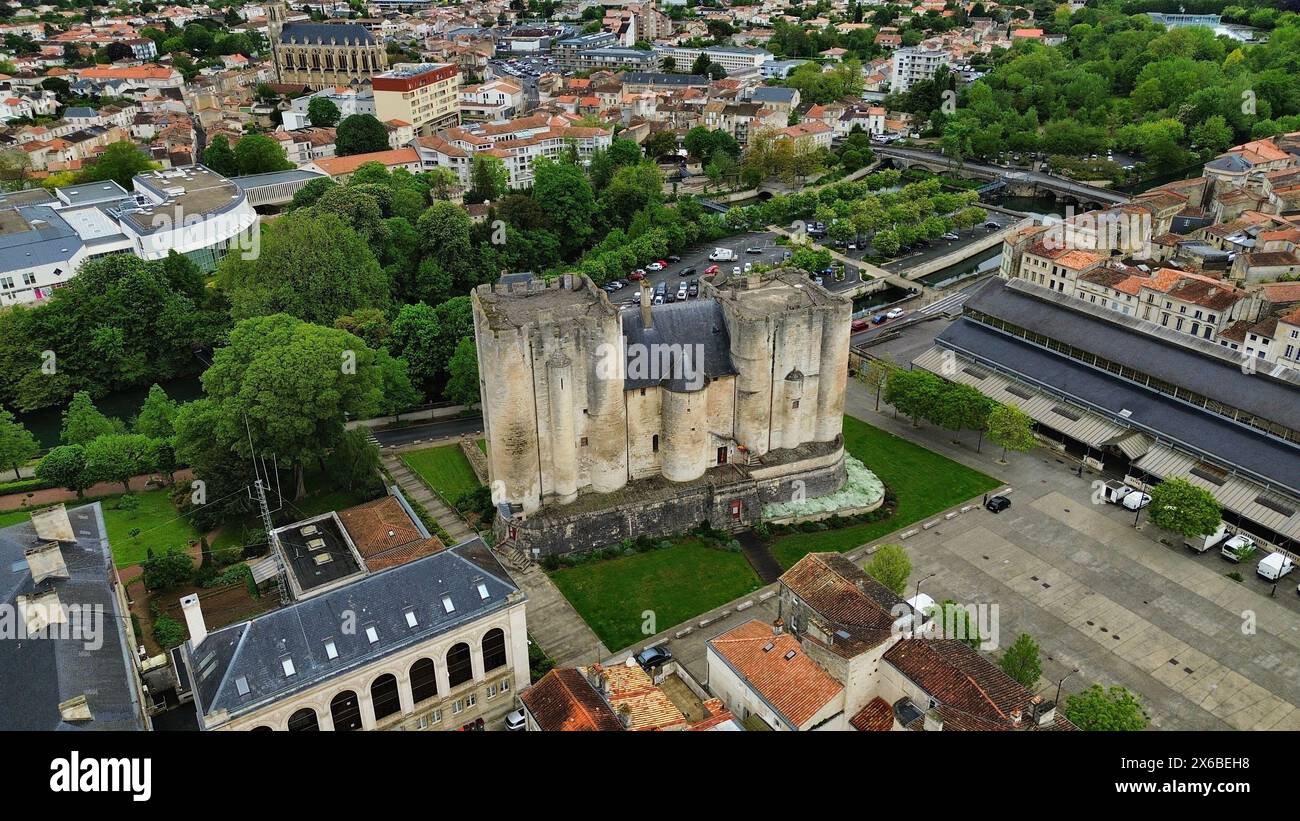 Drone photo Niort donjon France Europe Banque D'Images