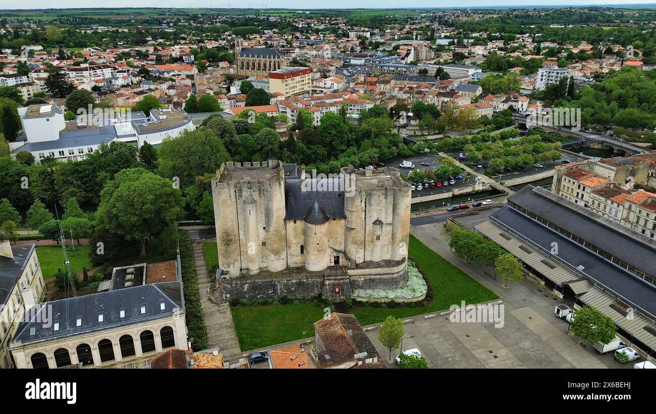 Drone photo Niort donjon France Europe Banque D'Images